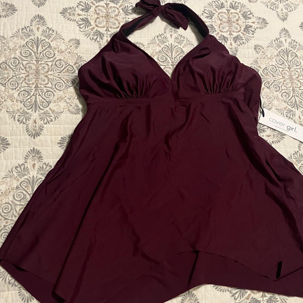 NWT COVERGIRL Burgundy Tankini Top
